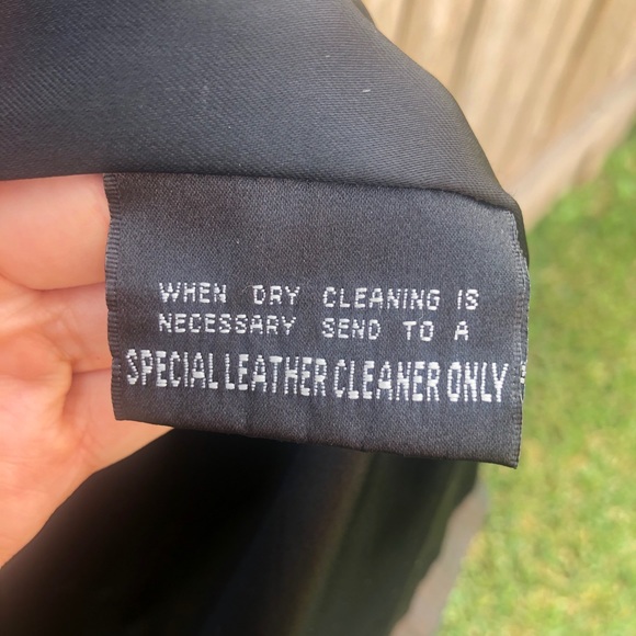 Luis Alvear Leather Jacket - Picture 4 of 6